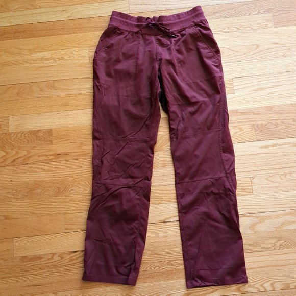 The North Face Aphrodite Motion Pants Lightweight Hiking Burgundy - Picture 4 of 16
